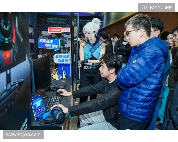 电竞风云：赛场革新，争夺尖端荣耀