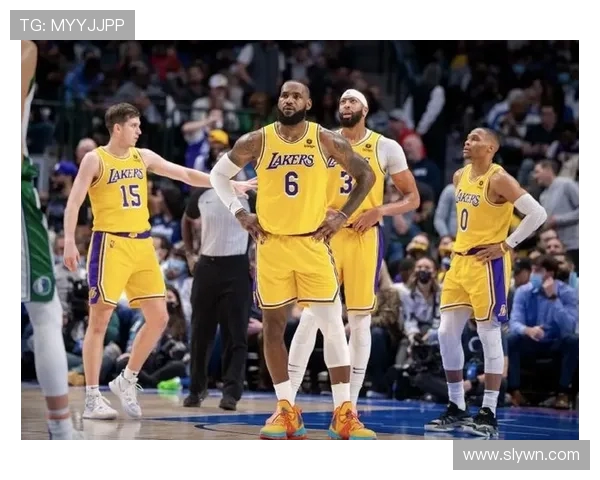 2015年魔术队与湖人队的精彩对决回顾与分析