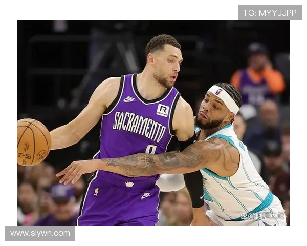 勇士队与活塞队激战正酣NBA直播精彩瞬间回顾与分析